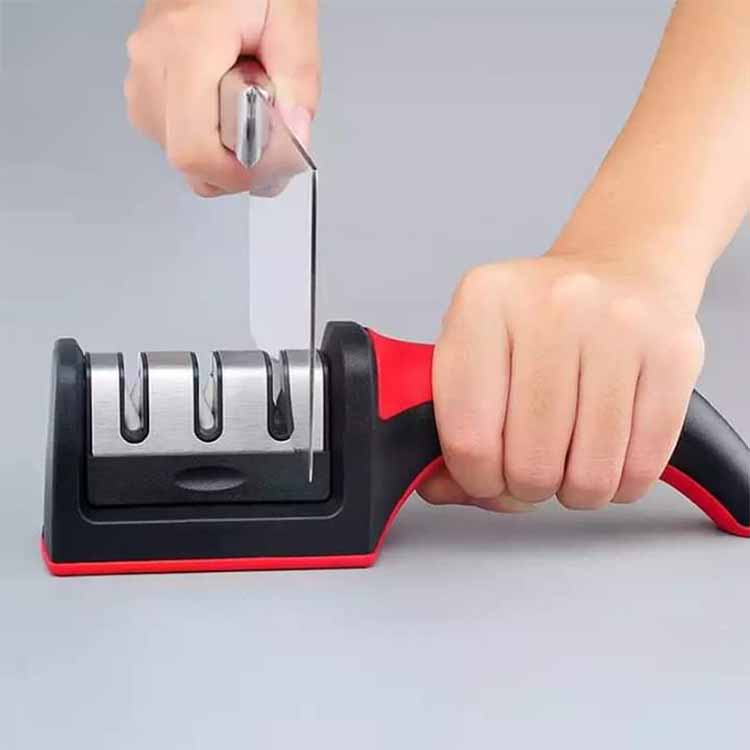 Smart Knife Sharpner - مسن السكاكين الذكي_0004_FB_IMG_1566303796144